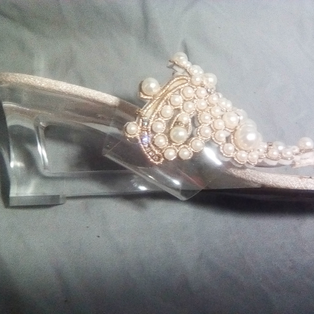 Pearl Cinderella sandals size 8